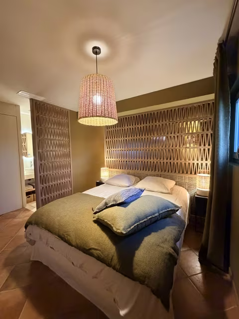Le Presbytère · chambre — Mas d’Âme
