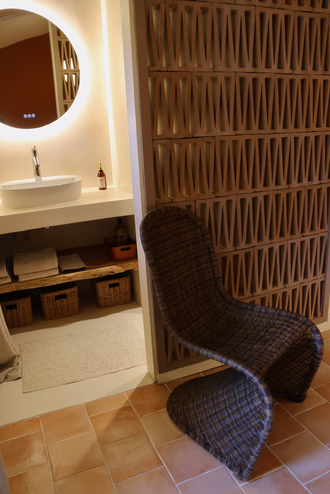 Le Presbytère · salle de bains — Mas d’Âme